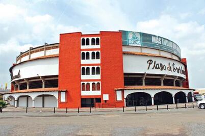 Buscan revivir plaza taurina