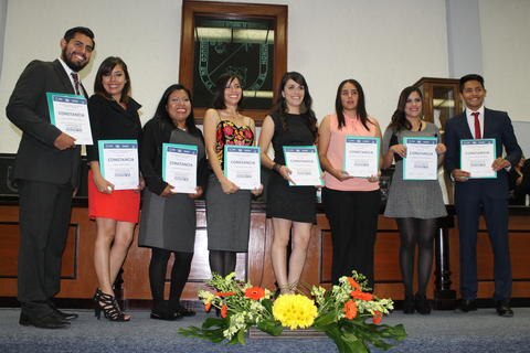 Egresa tercera generación en Salud Pública