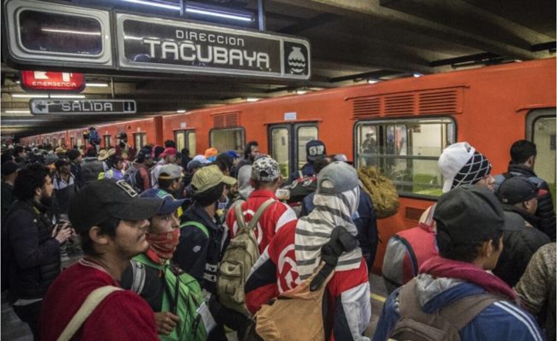 Migrantes aseguraron que la ONU les negó el apoyo para transportarlos a la frontera con Estados Unidos. Foto: Yadín Xolalpa/EL UNIVERSAL