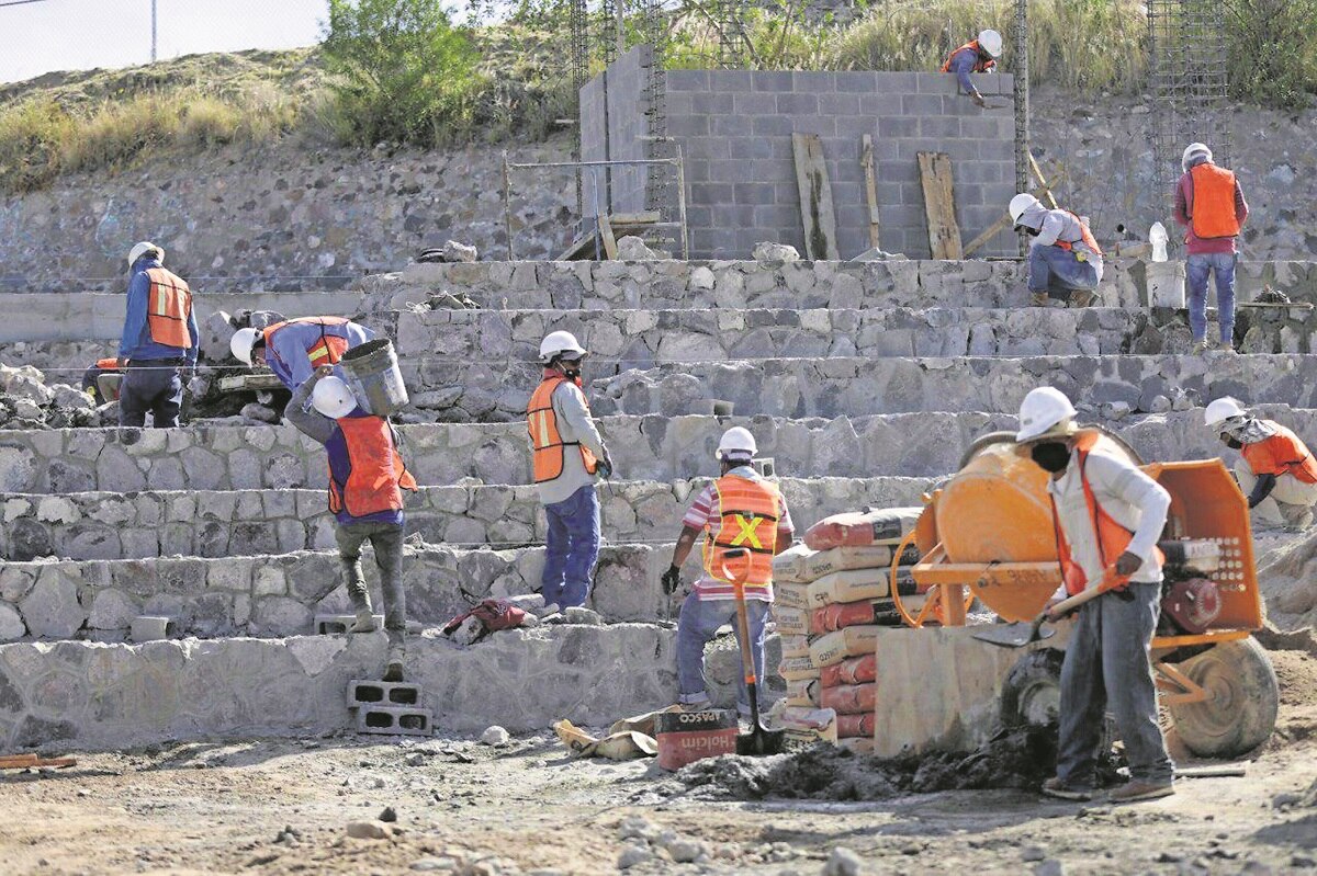 Van dos años de crisis para el sector de la construcción en Querétaro, dice la CMIC