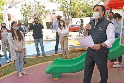 Entregan obra en el parque de la colonia La Luna