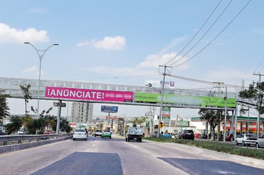 Supervisarán publicidad en puentes
