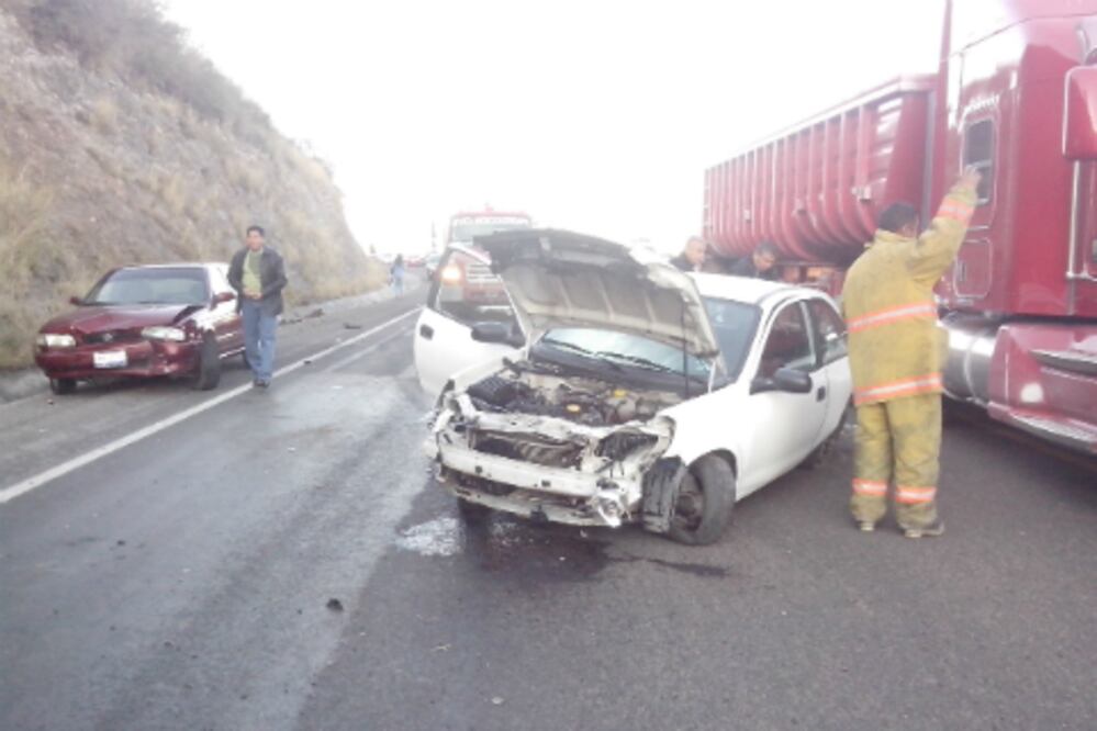 Vuelca en el Sur Poniente