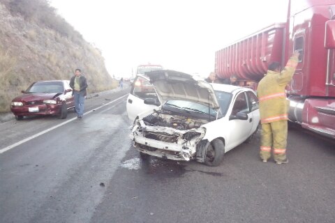 Vuelca en el Sur Poniente