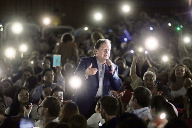 Un concierto lleno de romance