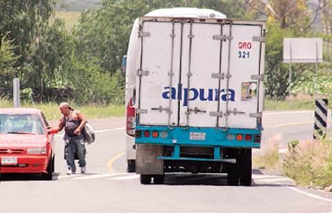 Pretenden sancionar  a falsos migrantes