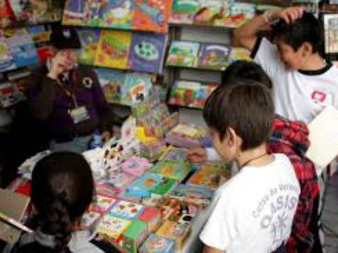 BIUAQ fomenta la lectura infantil