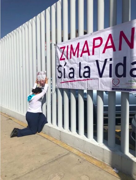 Realizan "exorcismo" en Congreso de Hidalgo contra iniciativa Interrupción Legal del Embarazo