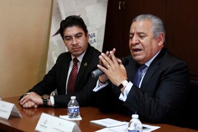 Piden a ex rector no generar confusión