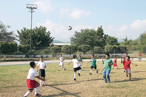 Rechazan arquitectos demolición de hospital