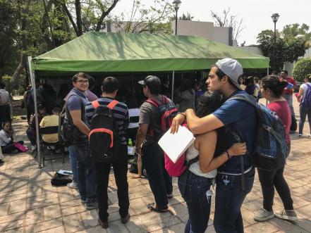 Largas filas en trámite de tarjeta del Qrobús