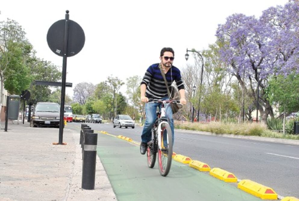Si viaja en bicicleta, también asegúrese