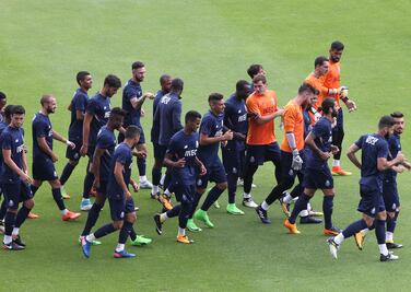 Precios alejan a la afición del Azul