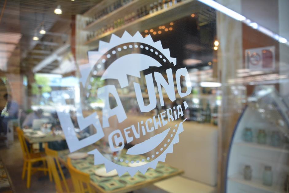 ¡Salud por las delicias del mar!