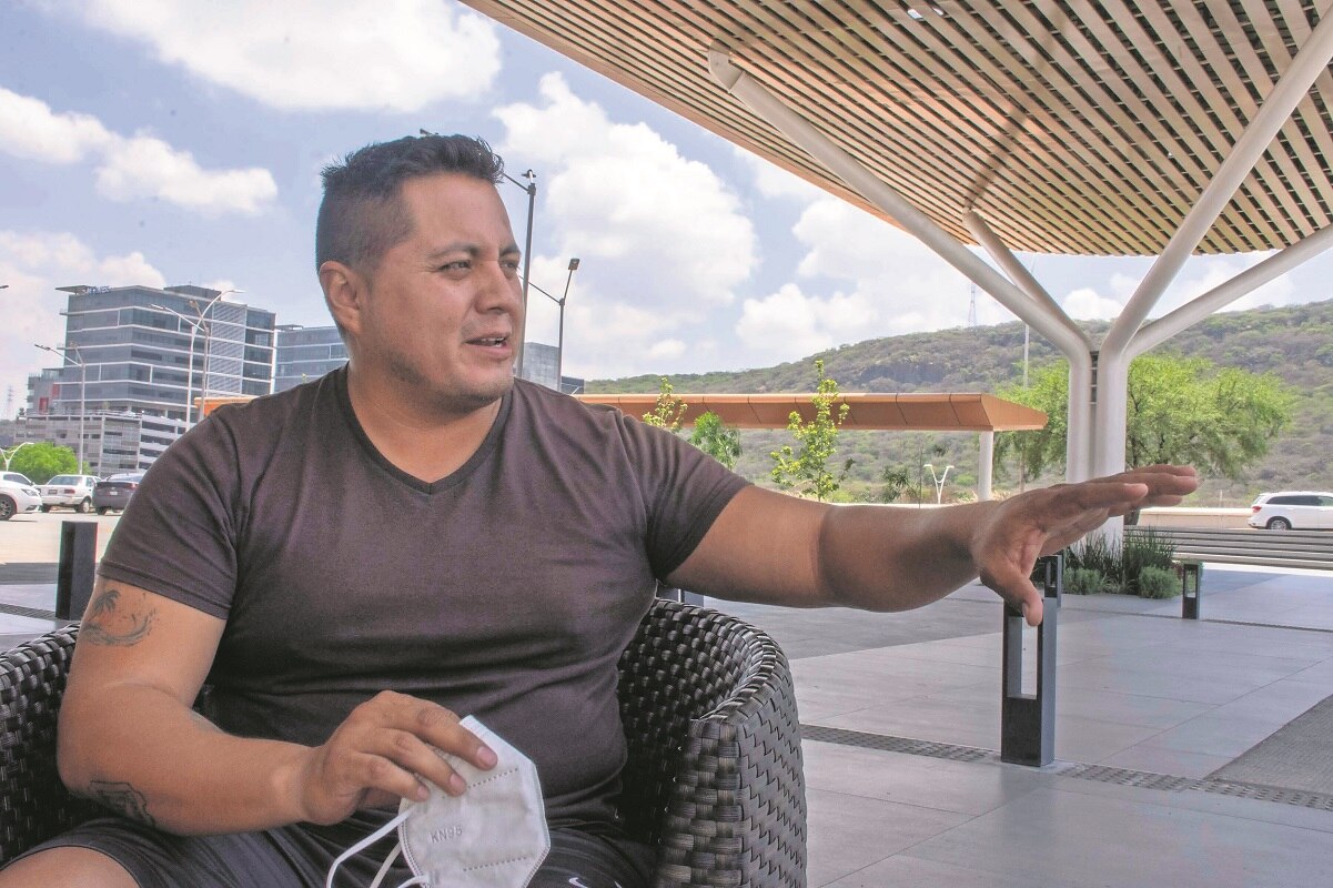 Así fue la agresión a periodistas durante la cobertura de un accidente en El Marqués; la policía no hizo nada 