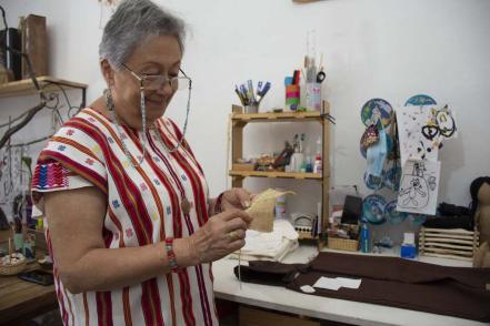 Desde la cárcel, elaboran muñeca en honor a Josefa Ortiz de Domínguez 