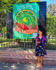 Dedican pintura a Pachita, la ‘cirujana psíquica’