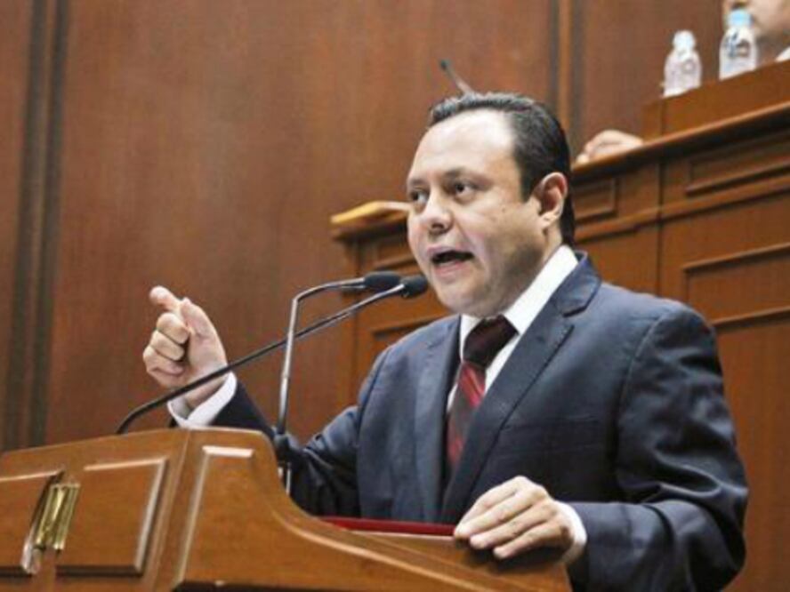 Aumento presupuestal para UAQ