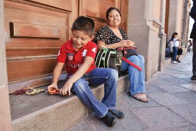 Viven niños en armonía