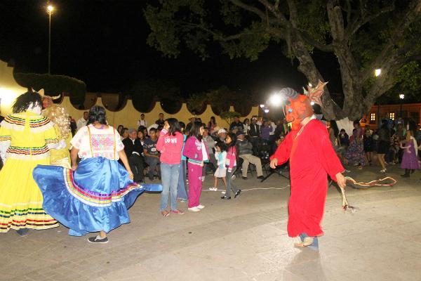 Serranos continúan con tradición 