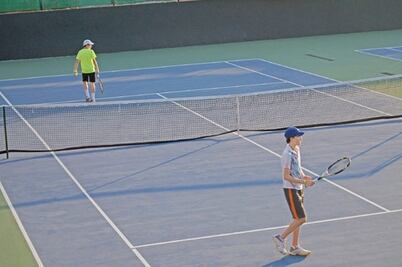Continúa el Estatal de Tenis