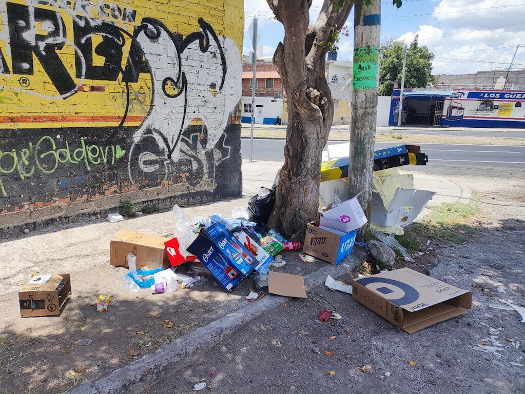 Morena se queja del servicio de colecta de basura