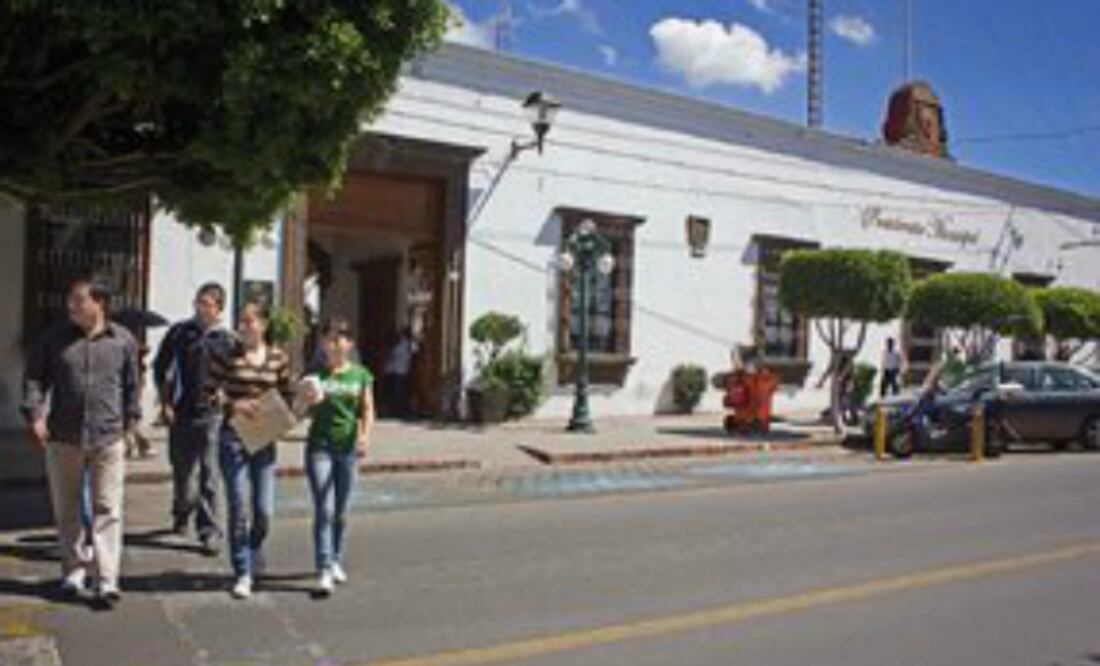 Esperan en SJR aval para cirugías