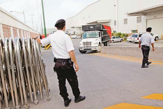 Guardias quieren examen especial