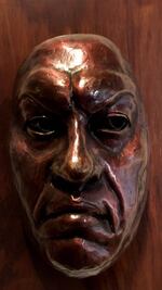 Homenaje en bronce a la gente de la calle 