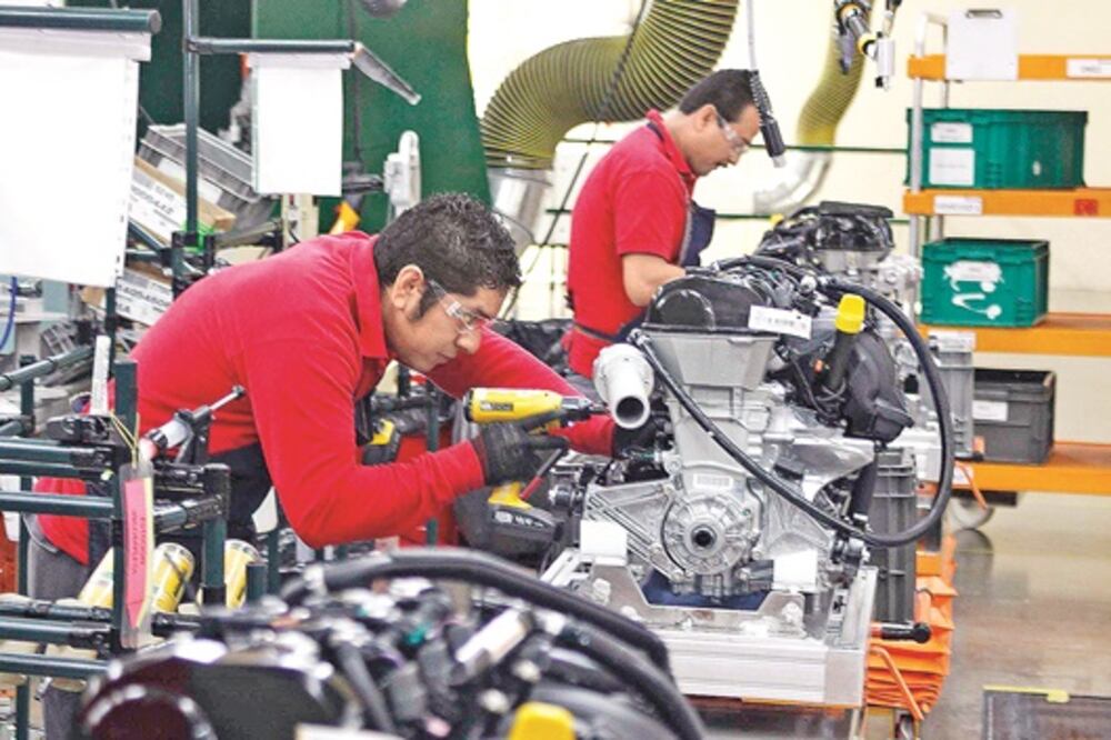 Prevén 6 paros técnicos en armadoras automotrices