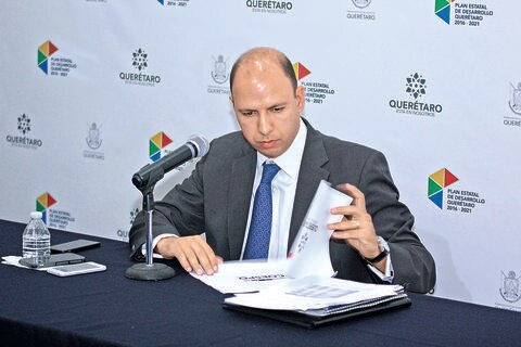 Diario llegan hasta 67 personas para radicar