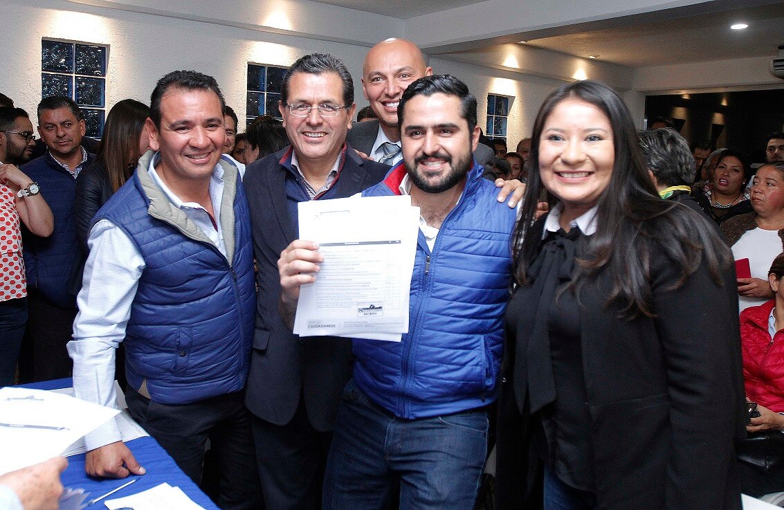#Avance Agustín Dorantes firma su registro como aspirante para la candidatura del cuarto distrito local.