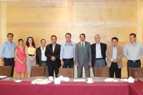 Promete firmar agenda ciudadana