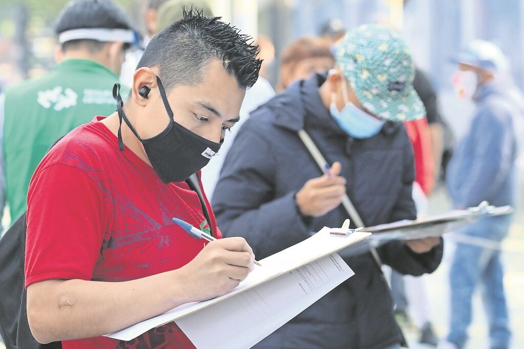 SNE coloca a 4 mil 672 en empleos de Querétaro