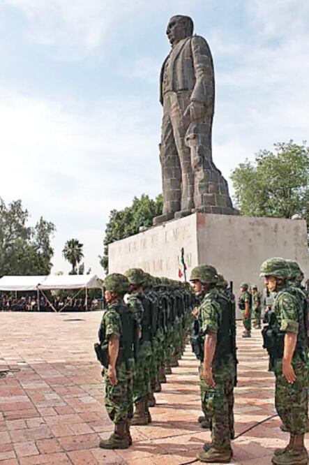 Celebran a Juárez en Cerro de las Campanas