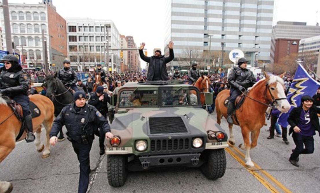 Enloquece Cuervos a todo Baltimore