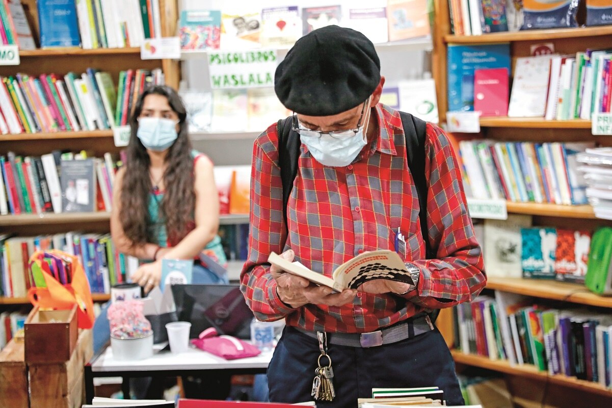 Escritores piden a Marcela Herbert, titular de la Secretaría de Cultura de Querétaro, atender la actividad literaria