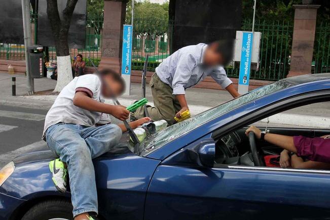 Van acciones contra trabajo infantil y privación de derechos