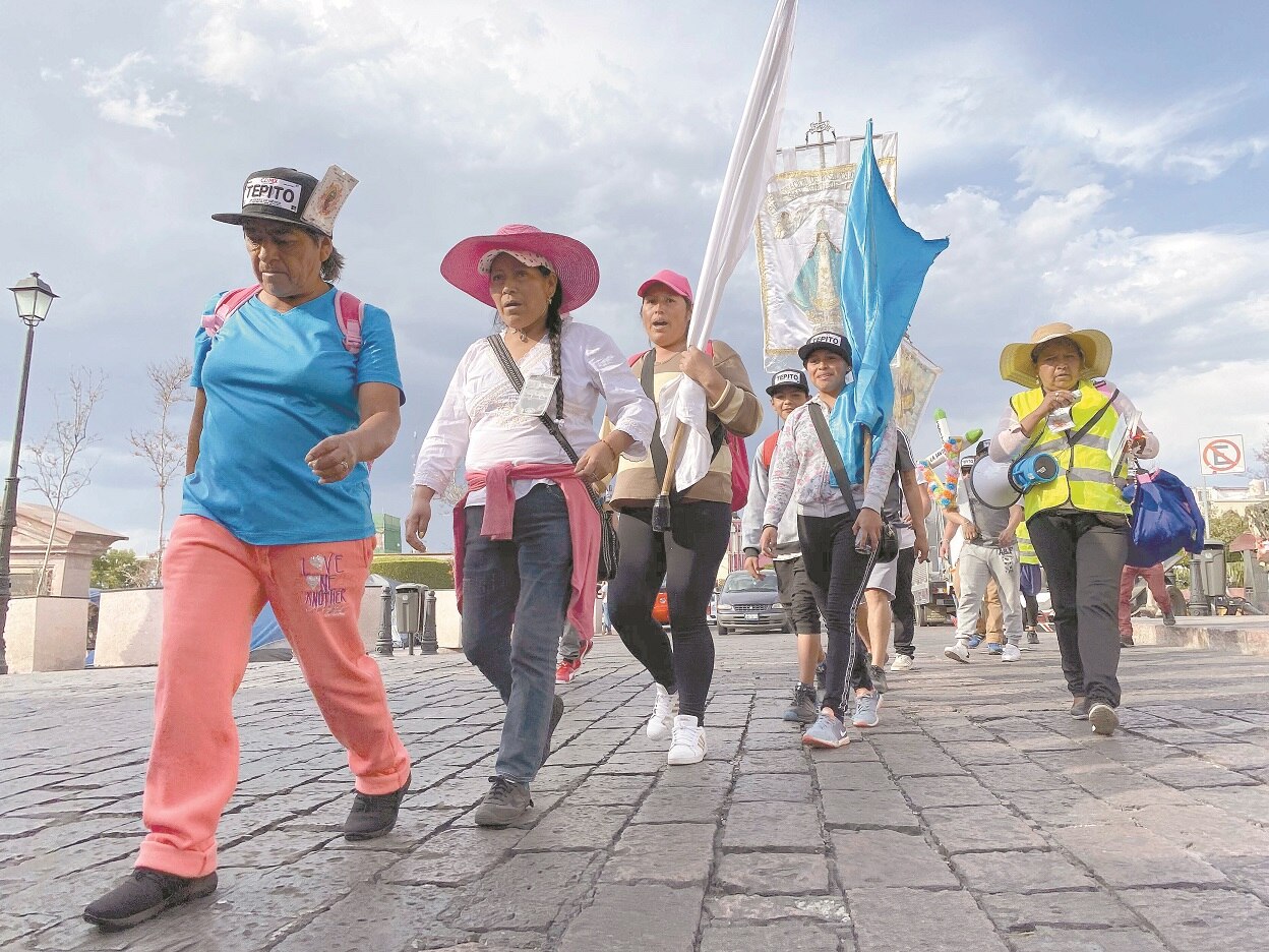 Piden a peregrinos que regresen a su hogar