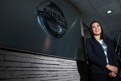 De vendedora a la primera mujer al volante