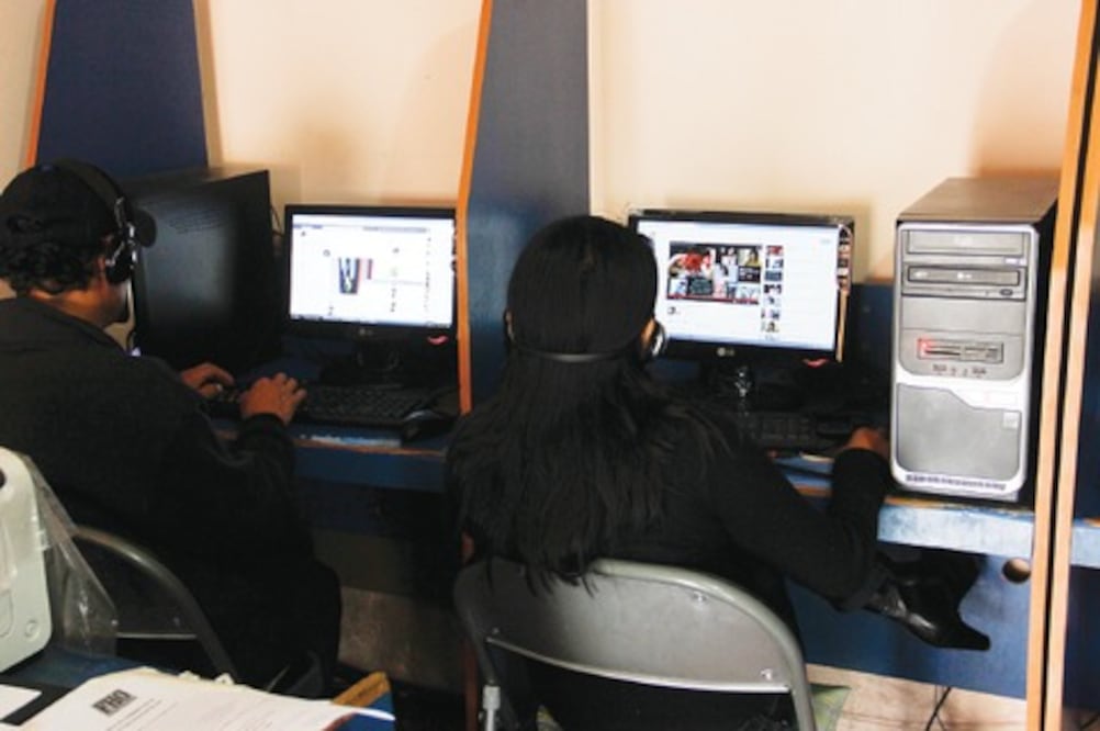 Alertan de depresión por redes sociales