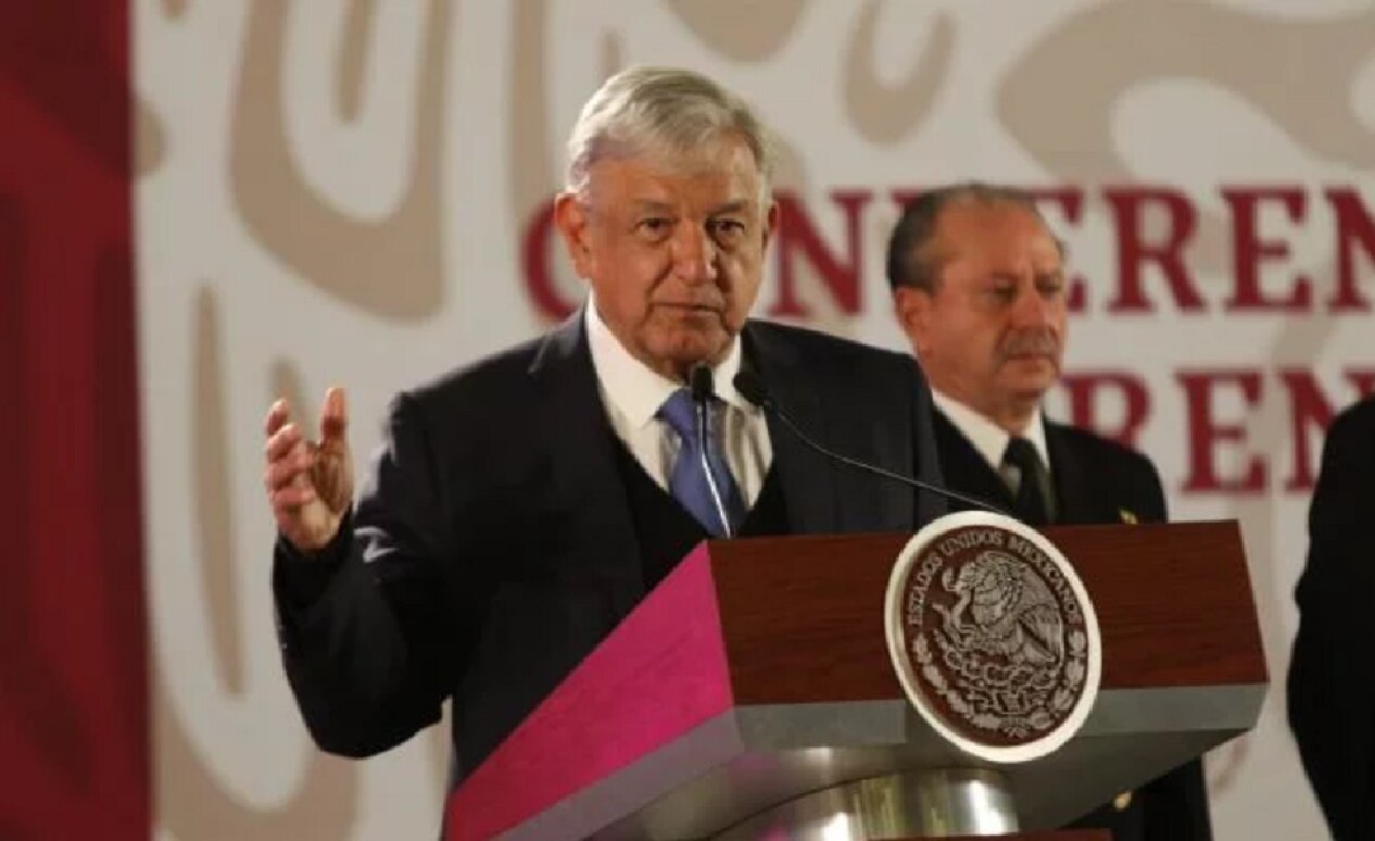 Gasolina podría subir 40 centavos por año: AMLO