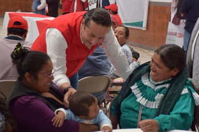 Luque recorre la cabecera municipal de Amealco