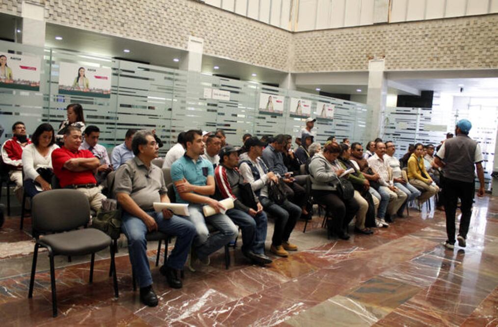 El CFDI 3.3 cuenta con un catálogo de productos y servicios con más de 53 mil conceptos, el nuevo sistema complica al contribuyente porque tiene que presentar información que antes no presentaba, dijo el experto. Foto: Archivo