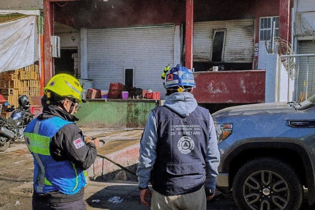 Persona fallece en incendio cerca de la Central de Abastos de Querétaro
