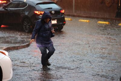 Piden a queretanos no tirar basura en la vía pública