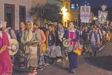 Peregrinas y su fe, continúan su viaje a la Basílica 