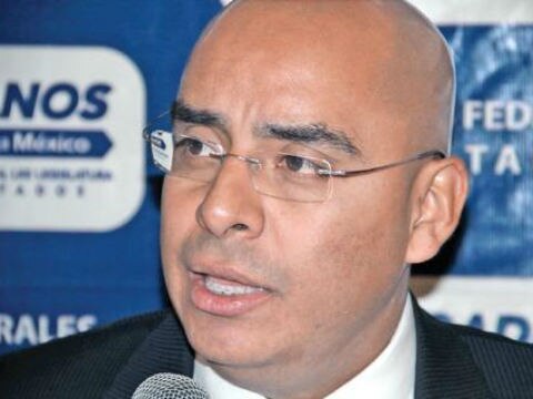 Vega debe presentar pruebas a su favor