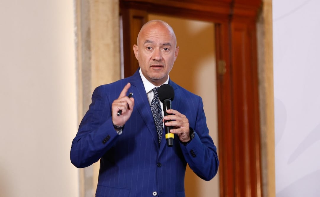 Jesús Antonio Esteva, secretario de Infraestructura, Comunicaciones y Transportes, en la “Mañanera del Pueblo” del 17 de septiembre de 2026 en Palacio Nacional. Foto: Diego Simón Sánchez/ EL UNIVERSAL