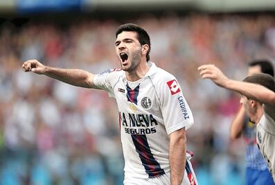 Gigliotti “batea” a Pumas; acusan falta de  seriedad